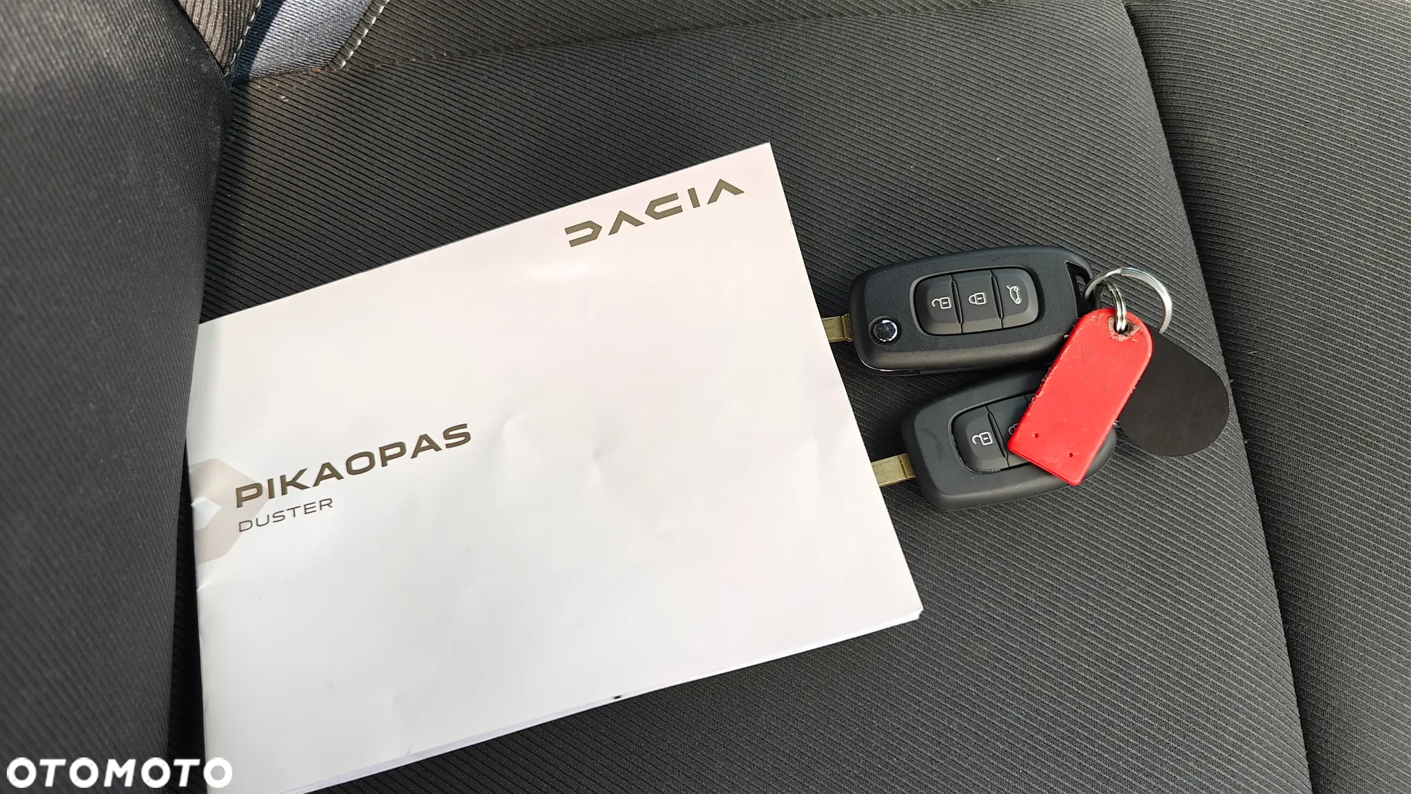 Dacia Duster 1.2 TCe mHEV Extreme 4x4 - 39
