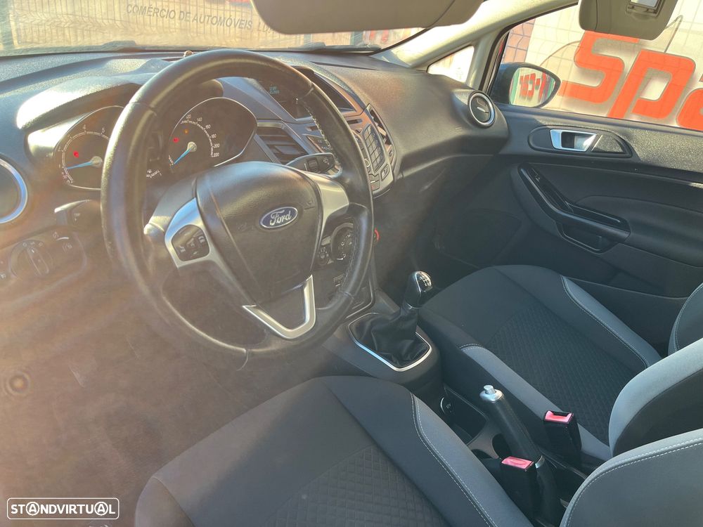 Ford Fiesta 1.0 T EcoBoost STLine - 9