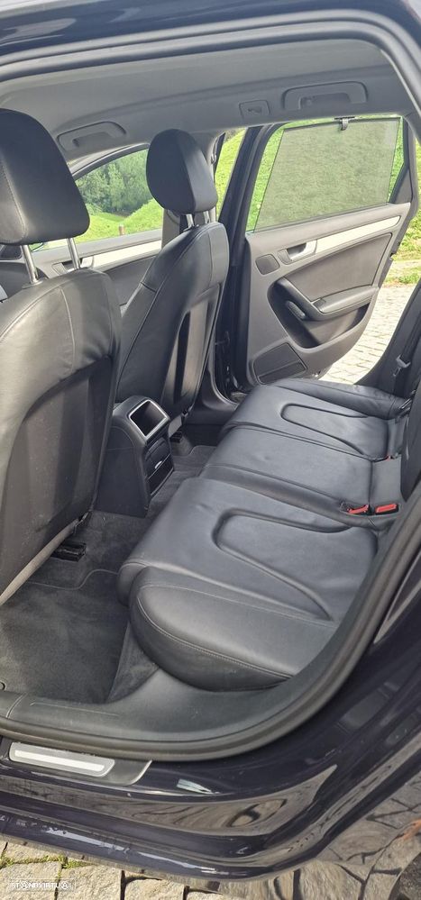 Audi A4 Avant 2.0 TDi - 4