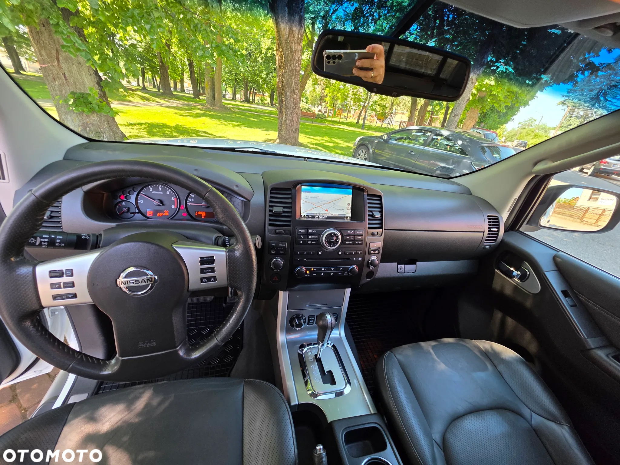Nissan Navara 2.5 D LE Long EU5 - 11