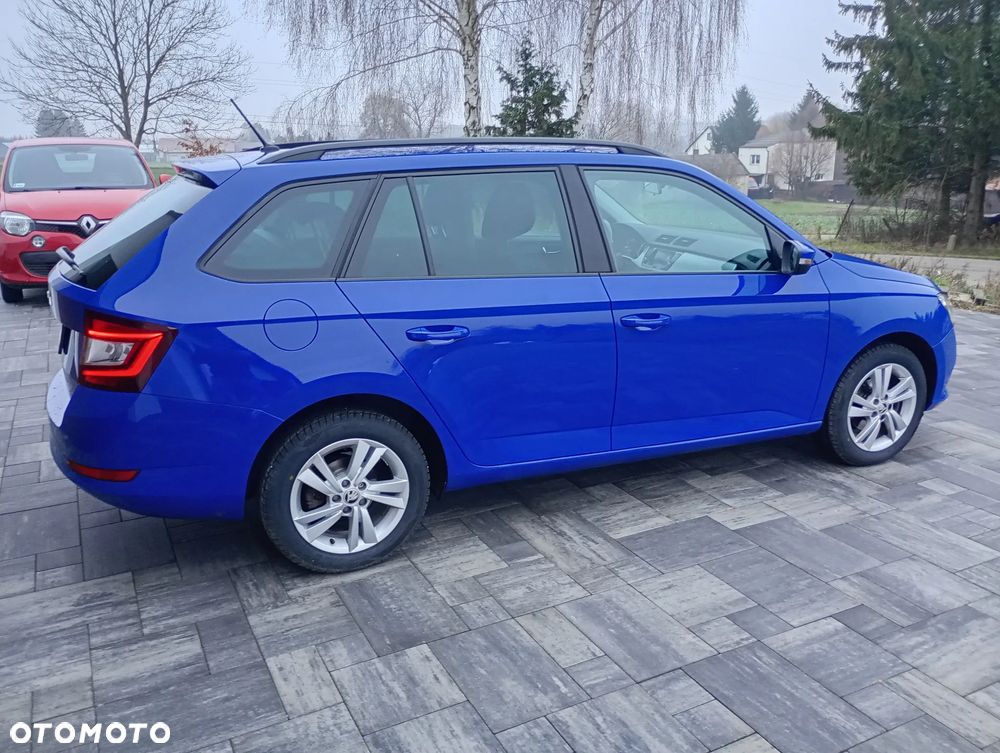 Skoda Fabia 1.0 TSI Ambition - 3