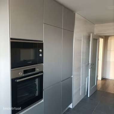 Apartamento T3 Venda em Cedofeita, Santo Ildefonso, Sé, Miragaia, São - Grande imagem: 4/9
