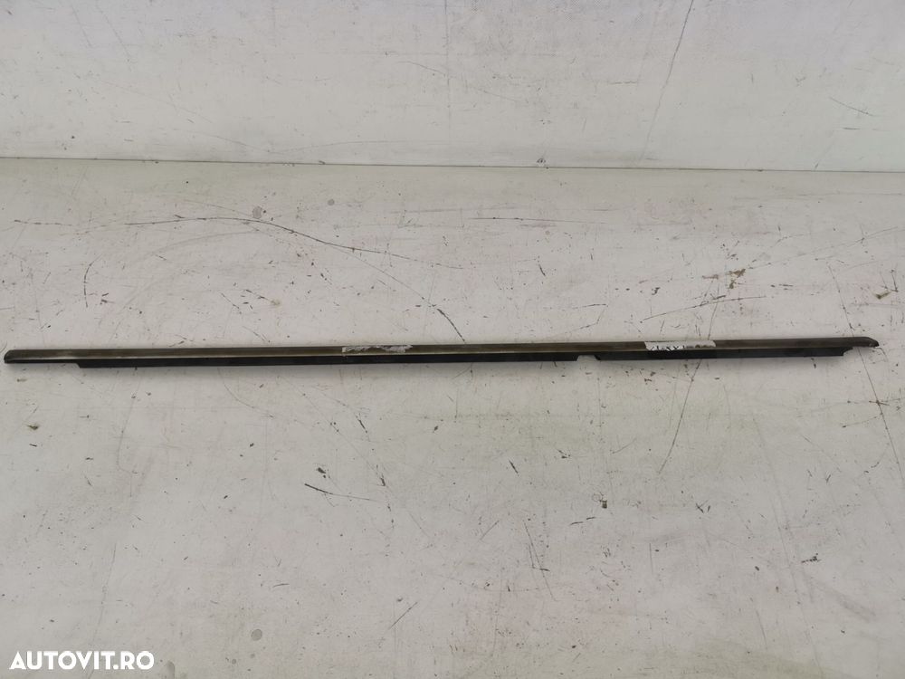 Perie Geam Dreapta Spate Mercedes-Benz  E-Class W212 2009 2010 2011 20