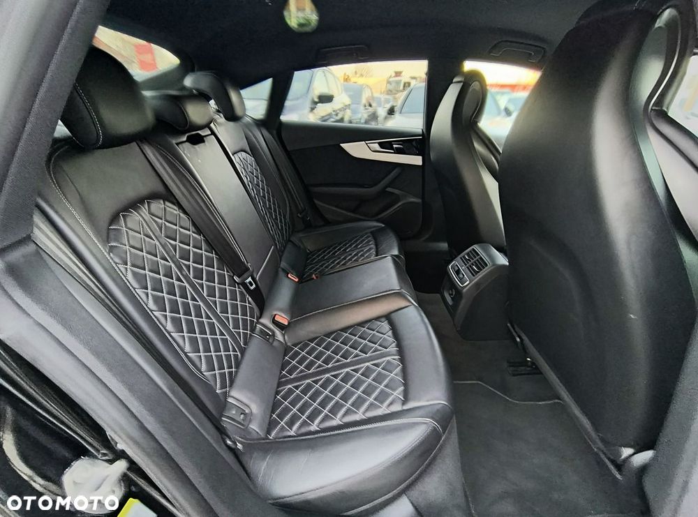 Audi A5 Sportback 35 TFSI S tronic - 19