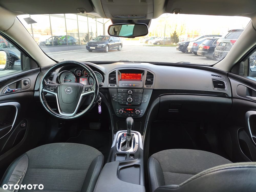 Opel Insignia - 19