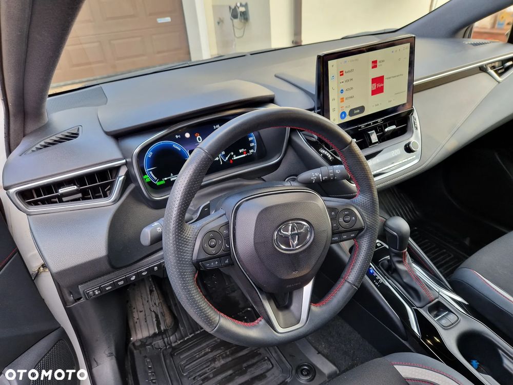 Toyota Corolla 2.0 Hybrid GR Sport Dynamic - 21
