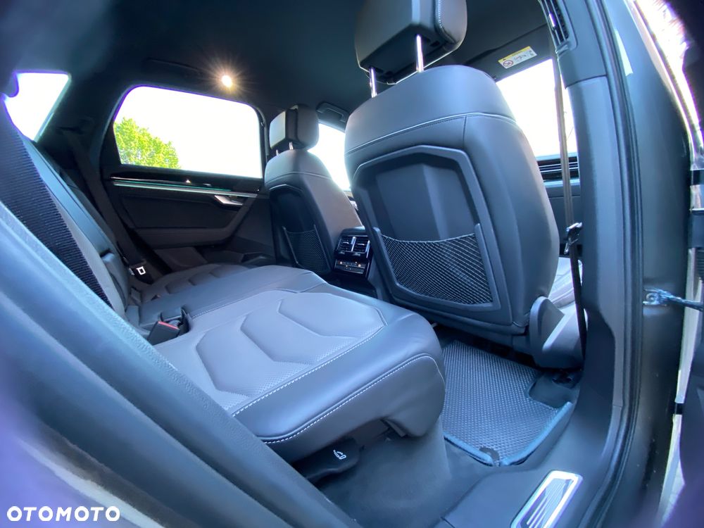 Volkswagen Touareg 3.0 V6 TDI SCR 4Mot R-Line - 25