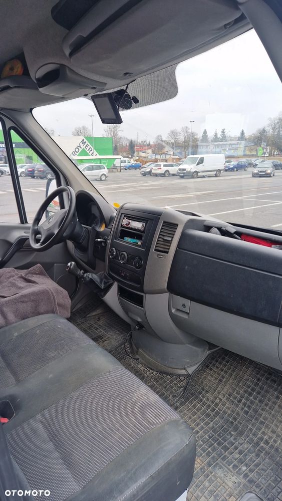 Mercedes-Benz Sprinter - 6