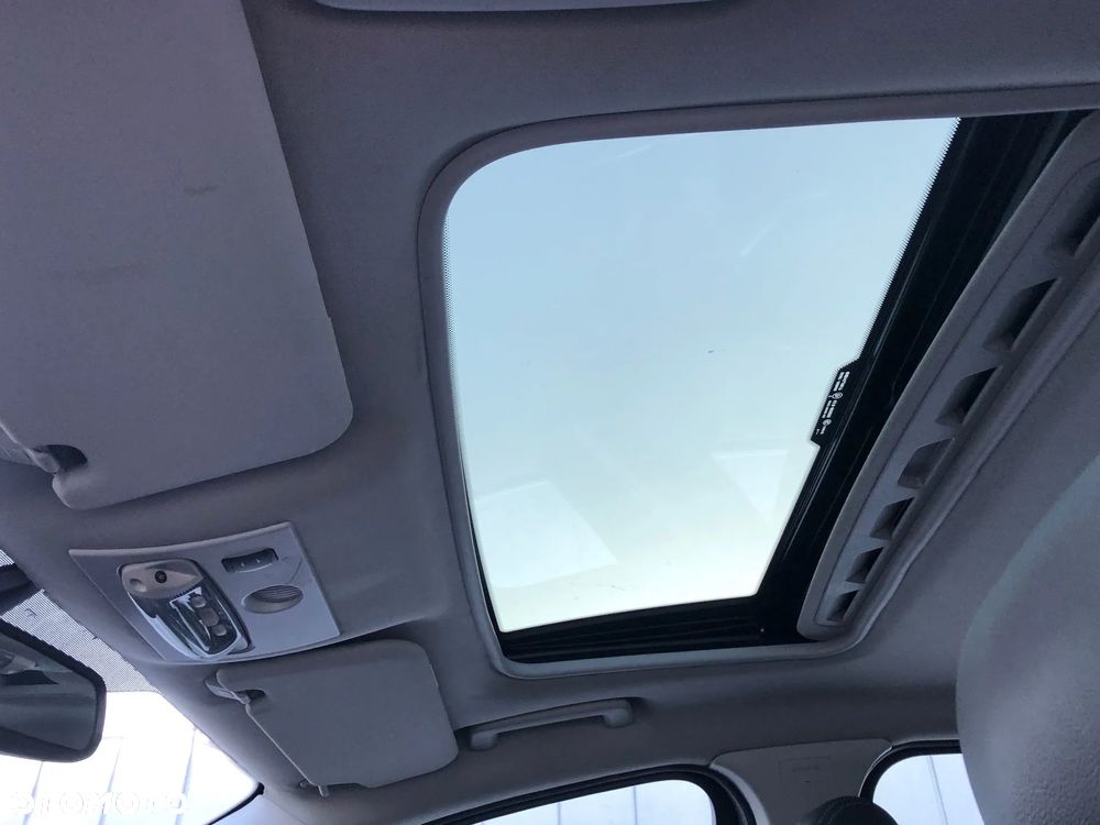 Ford Mondeo - 17