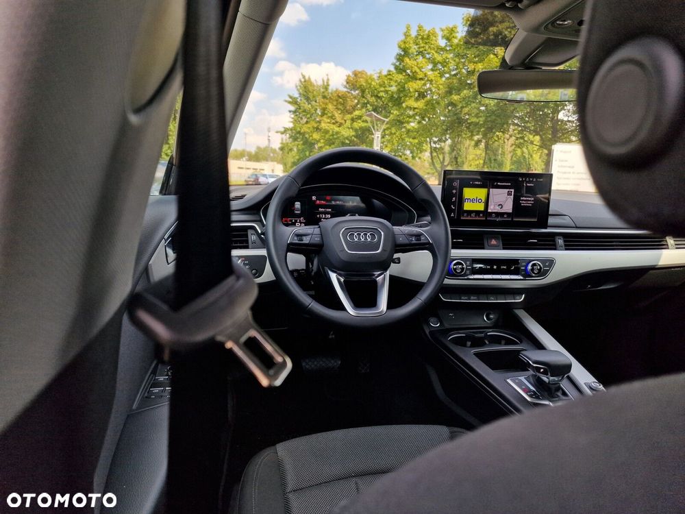 Audi A4 Limousine - 20