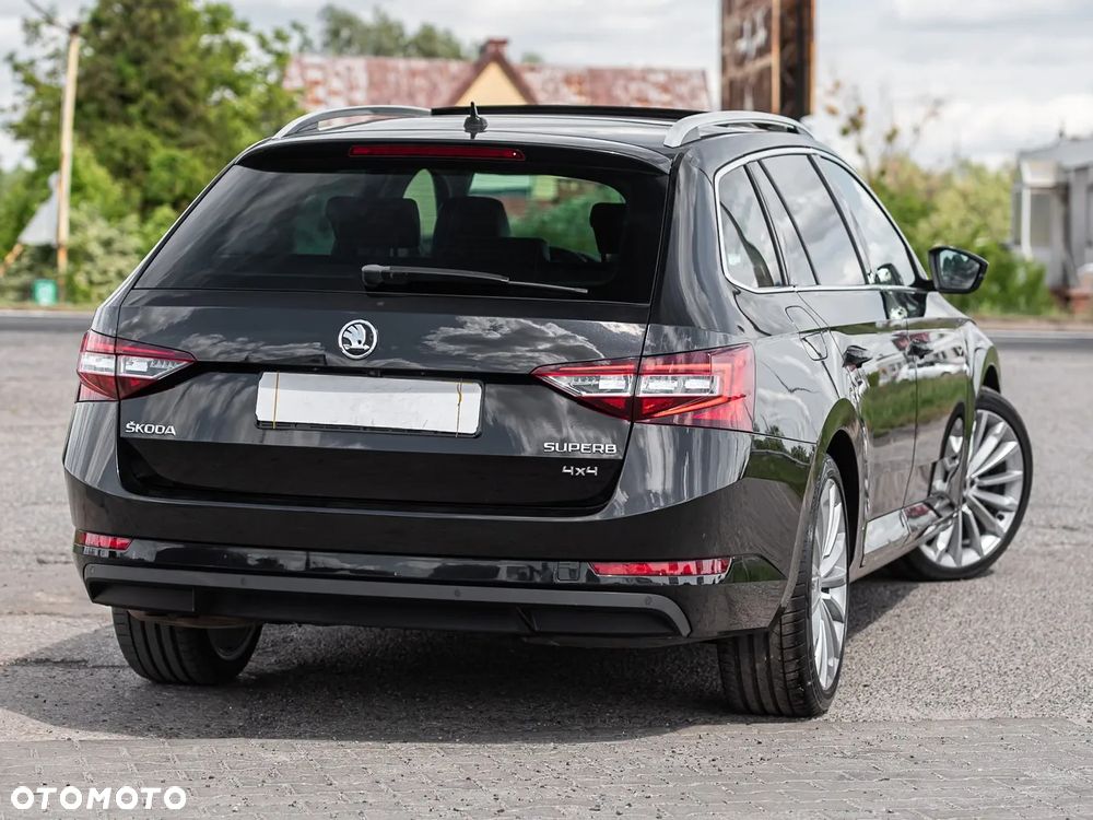 Skoda Superb 2.0 TDI 4x4 DSG Premium Edition - 12