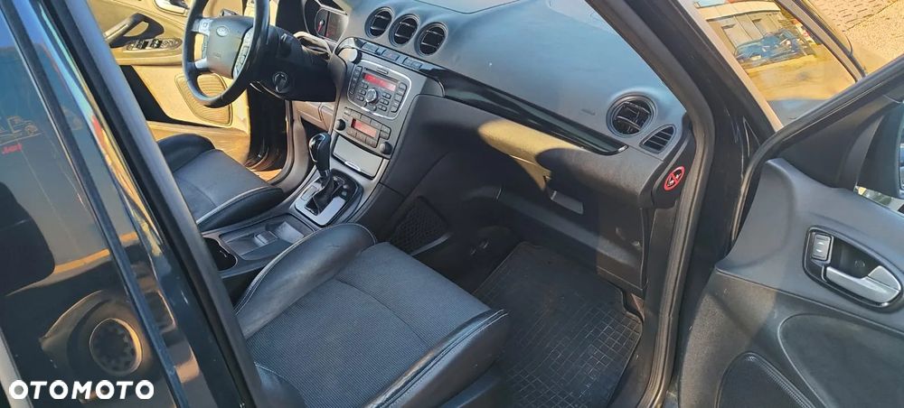 Ford S-Max 2.0 TDCi Ambiente - 13