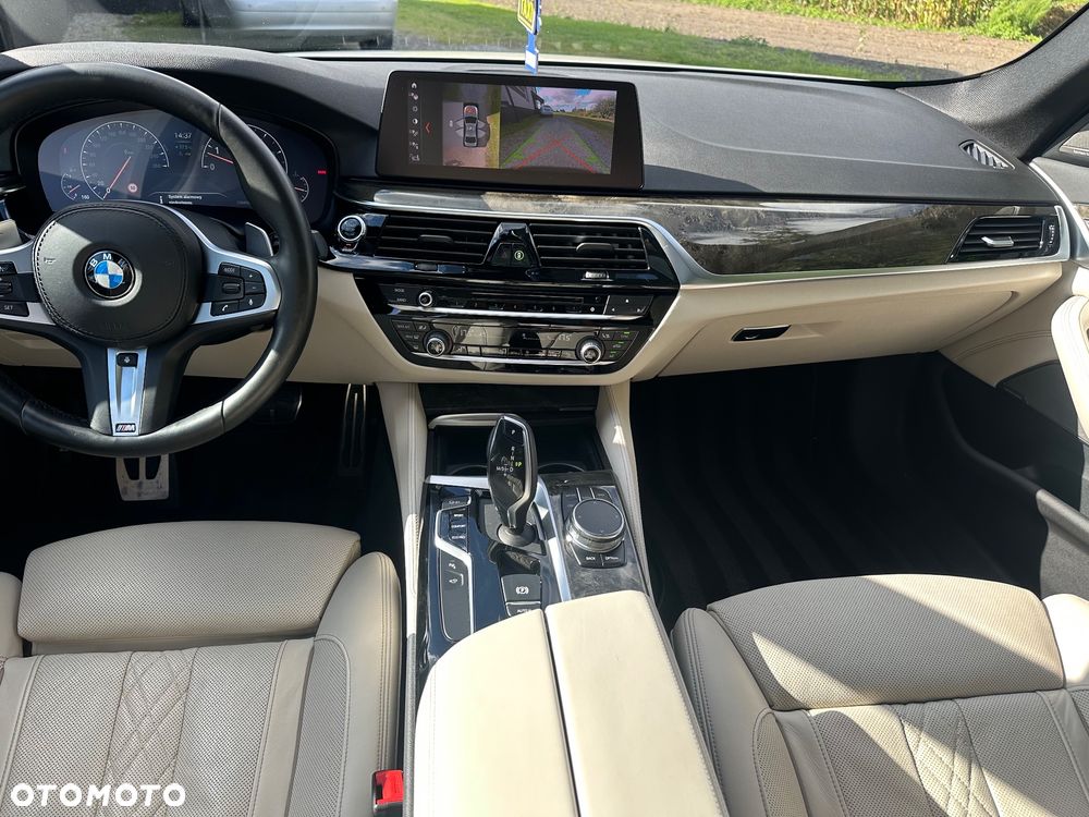 BMW Seria 5 540i xDrive M Sport sport - 37