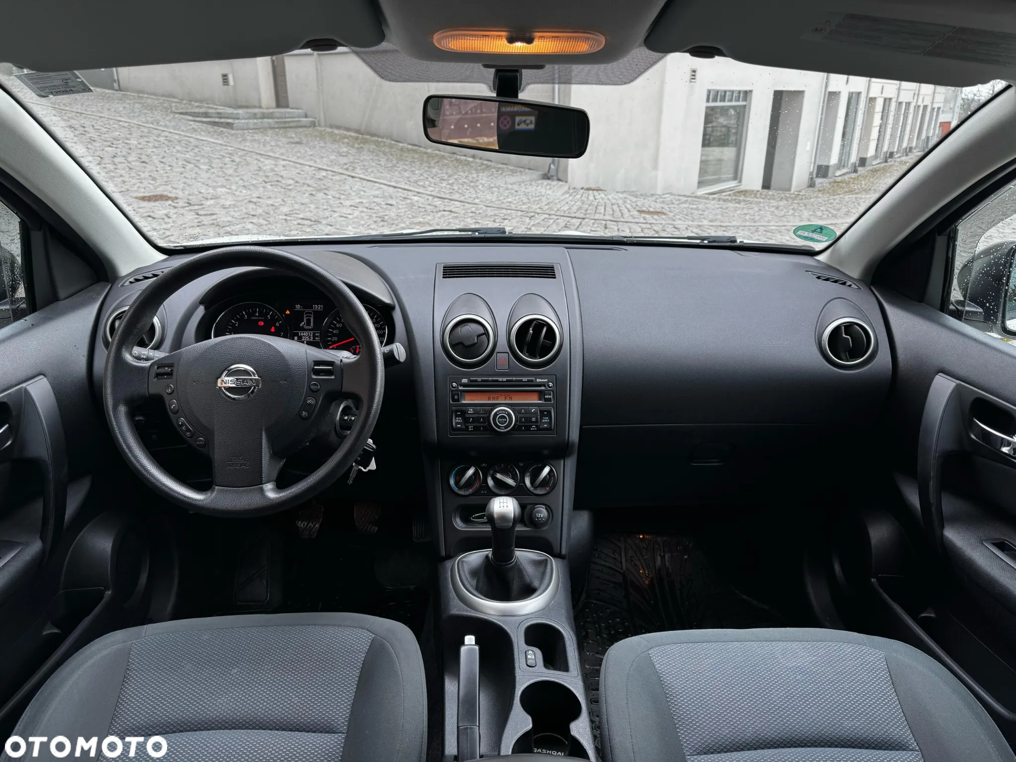 Nissan Qashqai 1.6 visia - 11