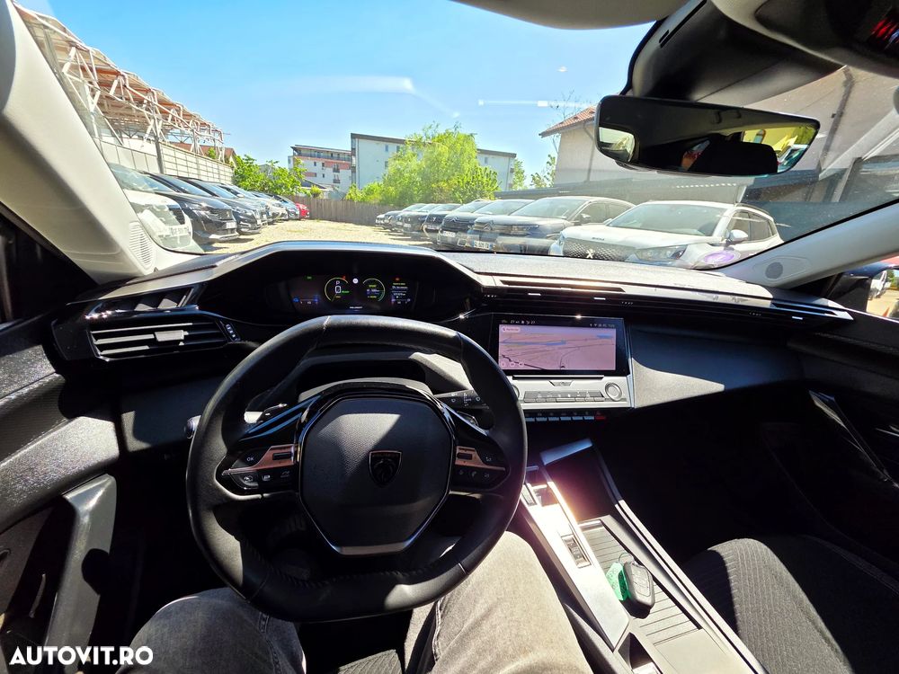 Peugeot 308 1.6L 180 EAT8 PHEV Allure Pack - 28