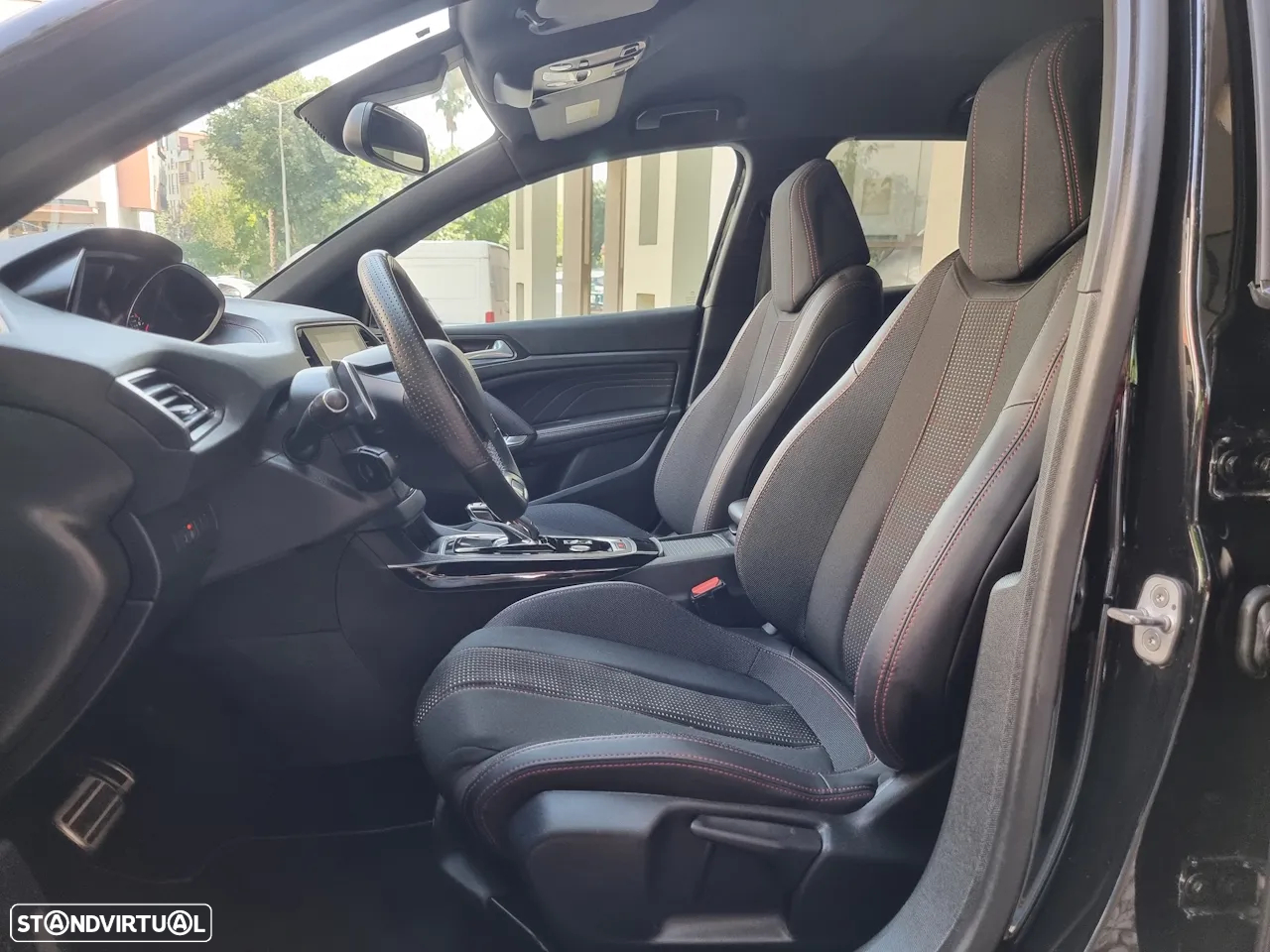 Peugeot 308 1.2 PureTech GT Line EAT8 - 8