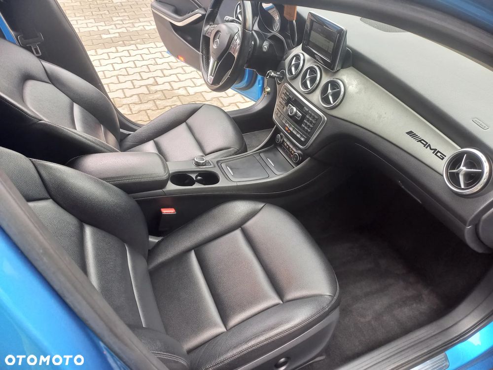 Mercedes-Benz GLA 250 4Matic 7G-DCT Edition 1 - 11