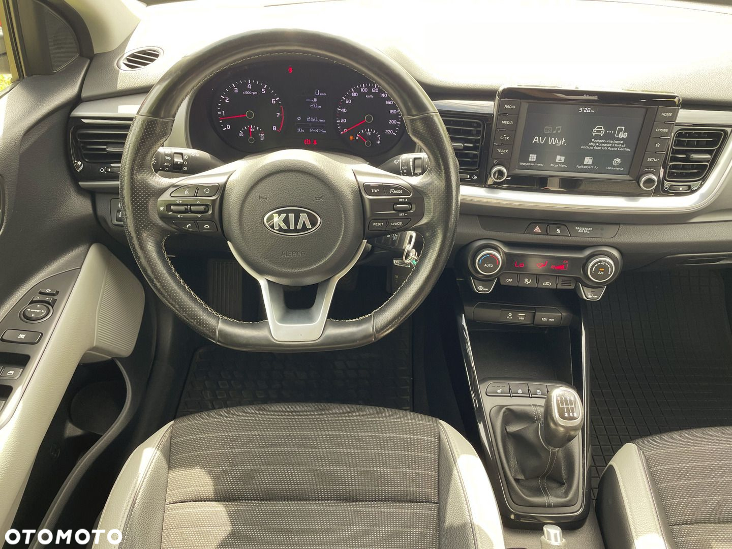 Kia Stonic 1.4 L - 14