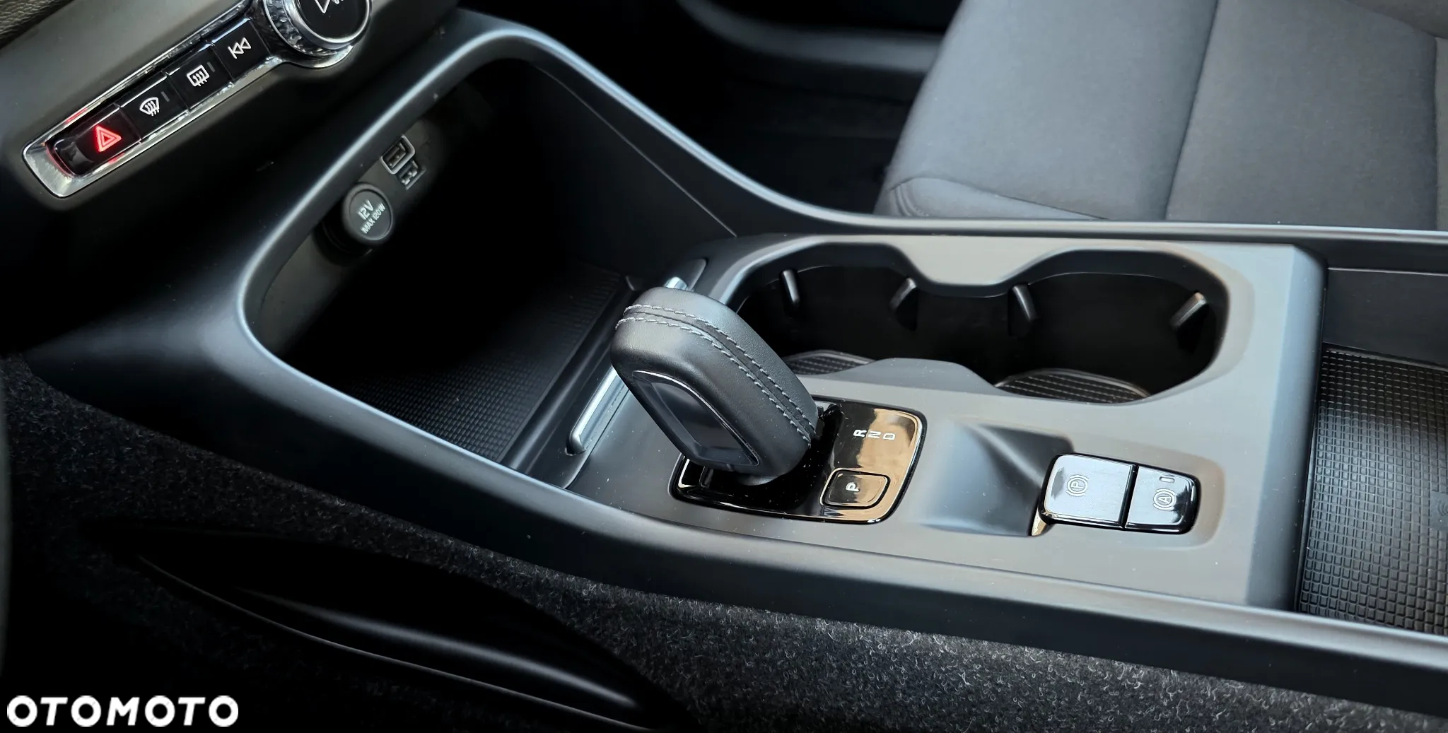 Volvo XC 40 T5 Recharge DKG Inscription Expression - 21
