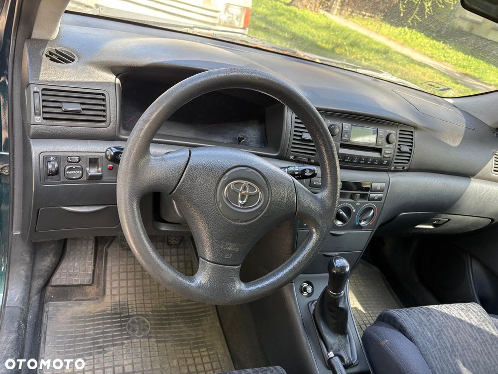 Toyota Corolla 1.4 VVT-i Base - 8