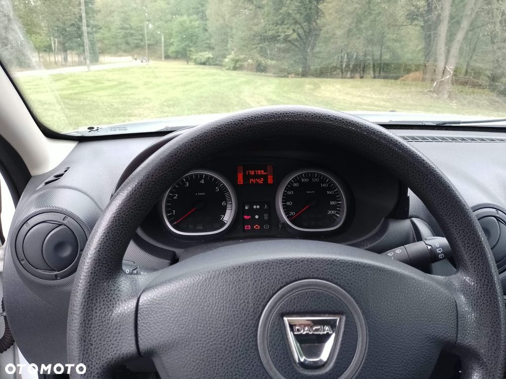 Dacia Duster - 11
