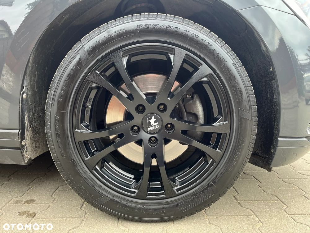 Volkswagen Passat 1.4 TSI BMT ACT Trendline DSG - 25
