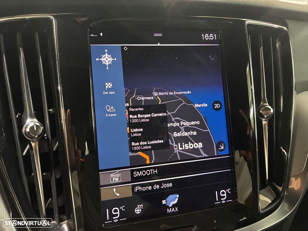Volvo V60 2.0 D4 R-Design Geartronic — fotografia 17