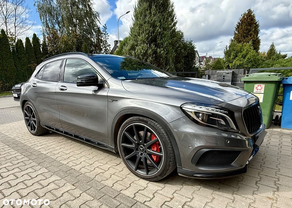 Mercedes-Benz GLA AMG 45 4-Matic - 3