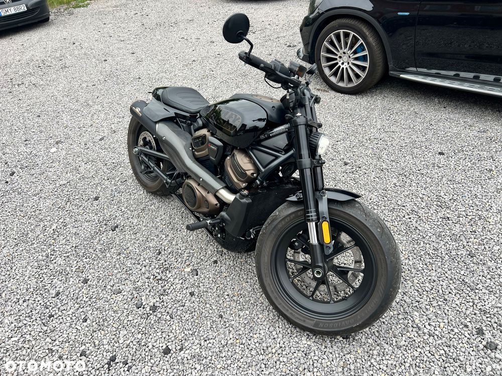 Harley-Davidson Sportster - 1