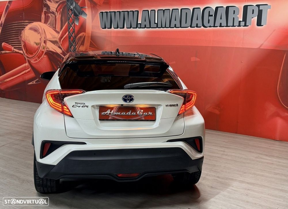 Toyota C-HR 1.8 HSD Exclusive+P.Luxury - 5
