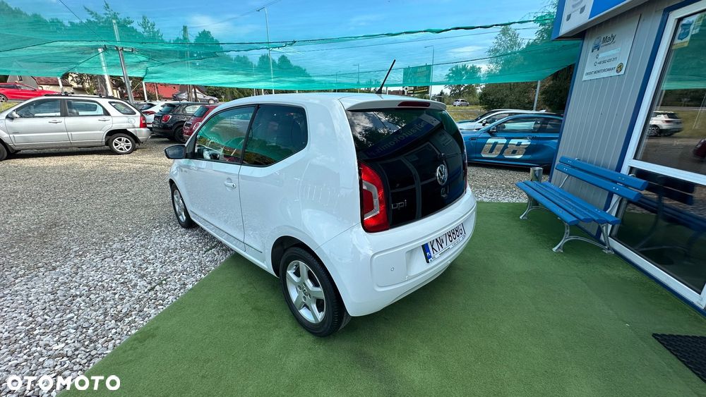 Volkswagen up! black - 4