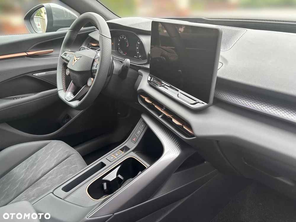 Cupra Terramar 1.5 eTSI mHEV DSG - 13