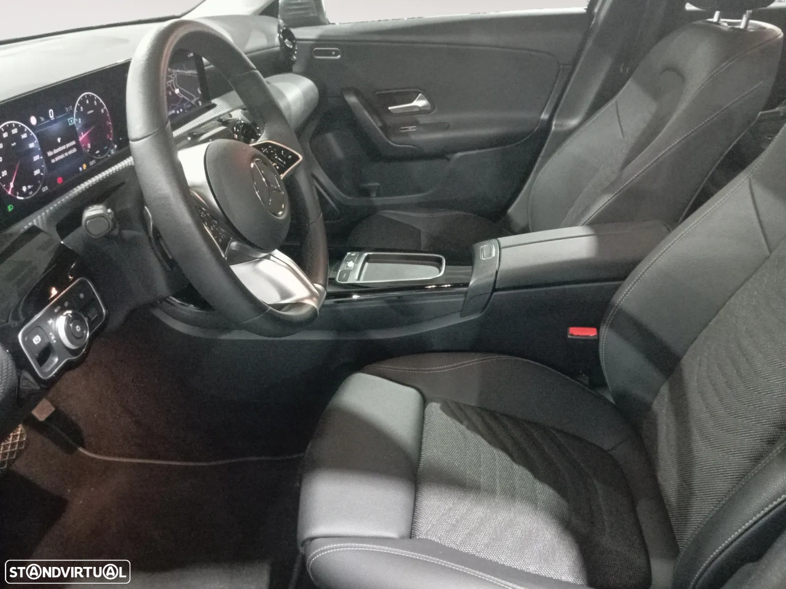 Mercedes-Benz A 200 Standard - 10