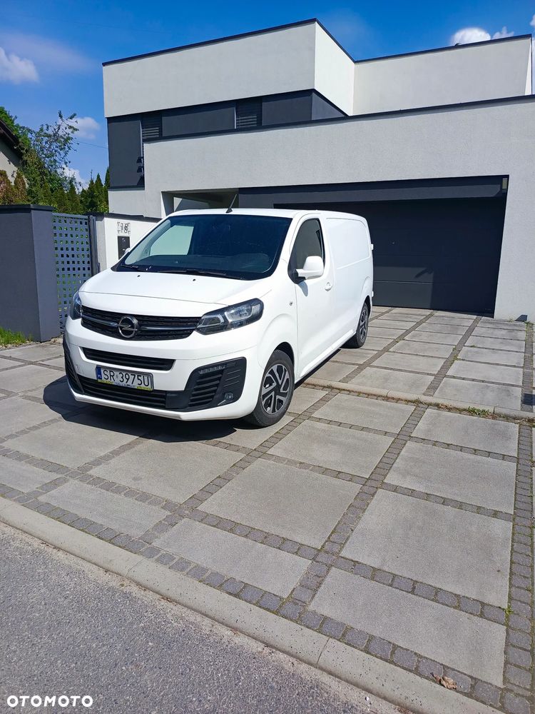 Opel Vivaro - 1