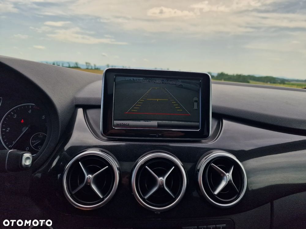 Mercedes-Benz Klasa B 200 CDI (BlueEFFICIENCY) 7G-DCT - 29