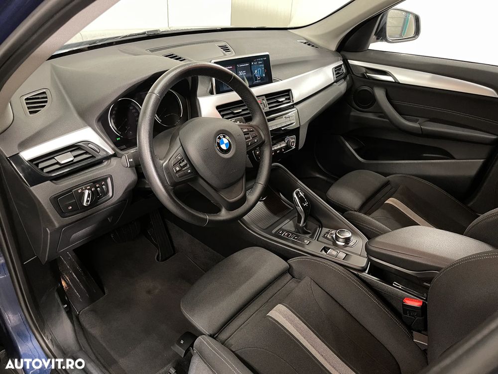 BMW X1 xDrive20i AT - 6