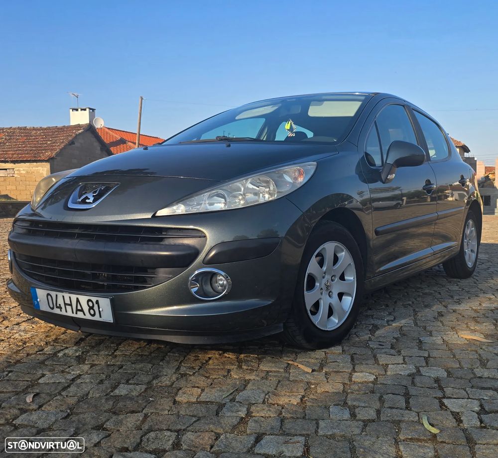 Peugeot 207 1.4 HDi Trendy - 1