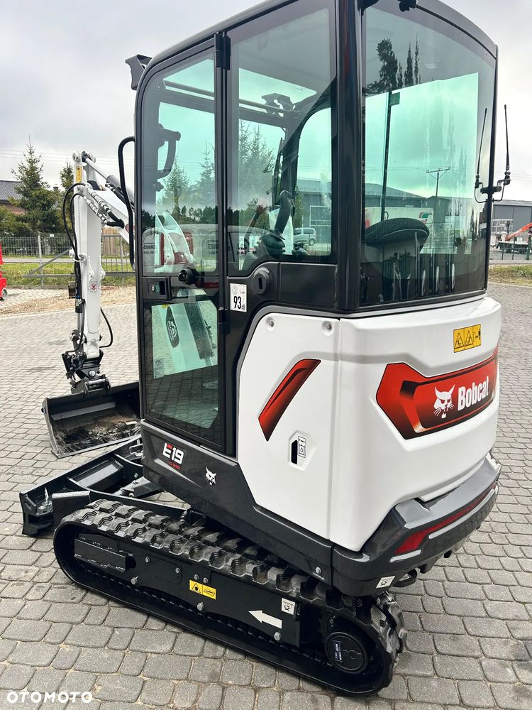 Bobcat E19 - 10