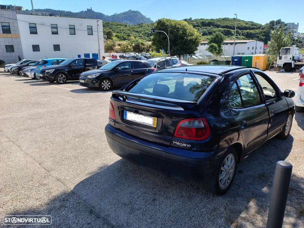 Renault Mégane 1.4 16V RTE - 3