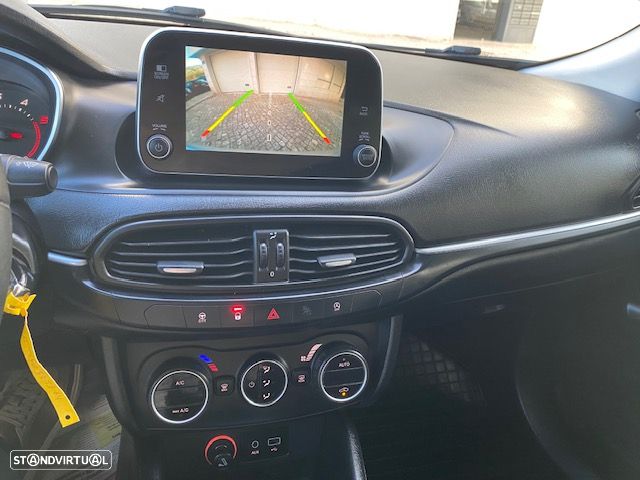 Fiat Tipo 1.3 M-Jet Lounge J17 - 6