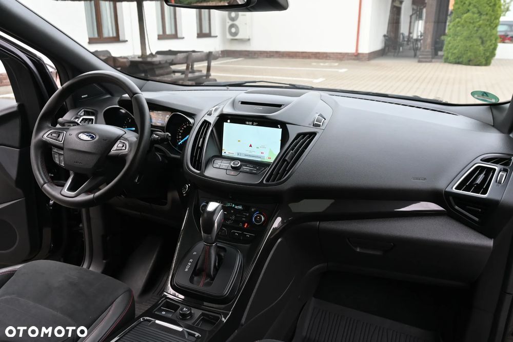 Ford Kuga 2.0 TDCi AWD ST-Line - 26