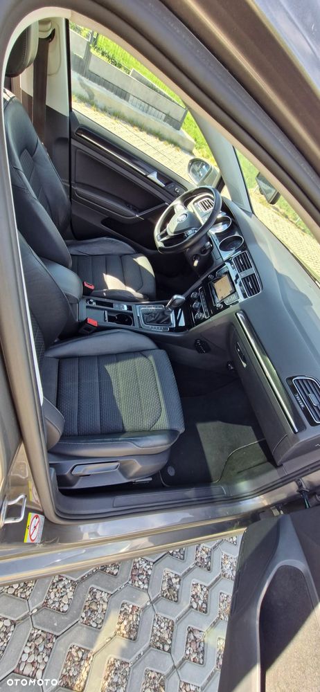 Volkswagen Golf 2.0 BlueTDI DSG Highline - 11