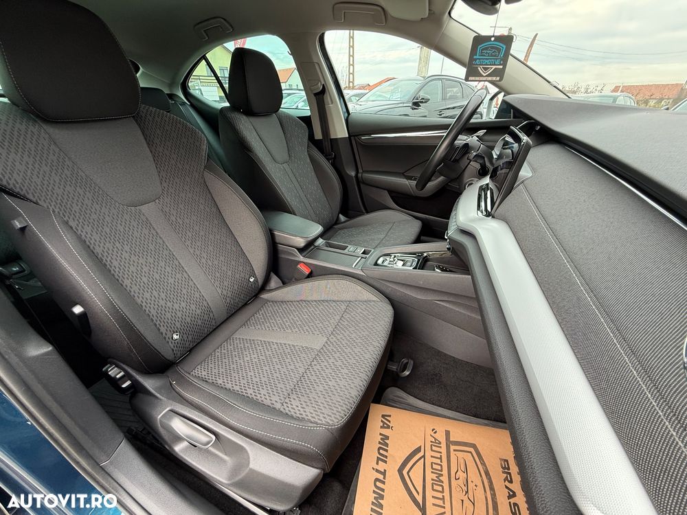 Skoda Octavia 2.0 TDI DSG 4X4 Style - 20