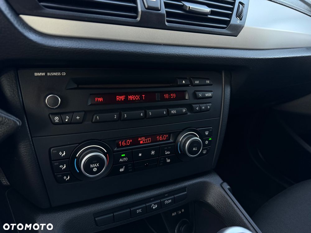 BMW X1 xDrive20d - 6