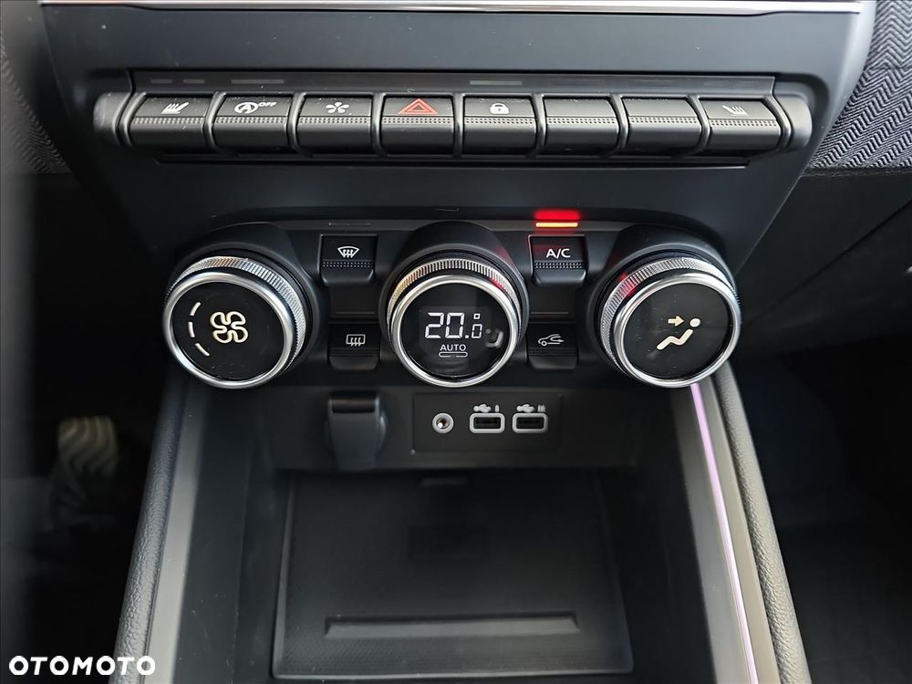 Renault Clio 1.0 TCe Techno - 15