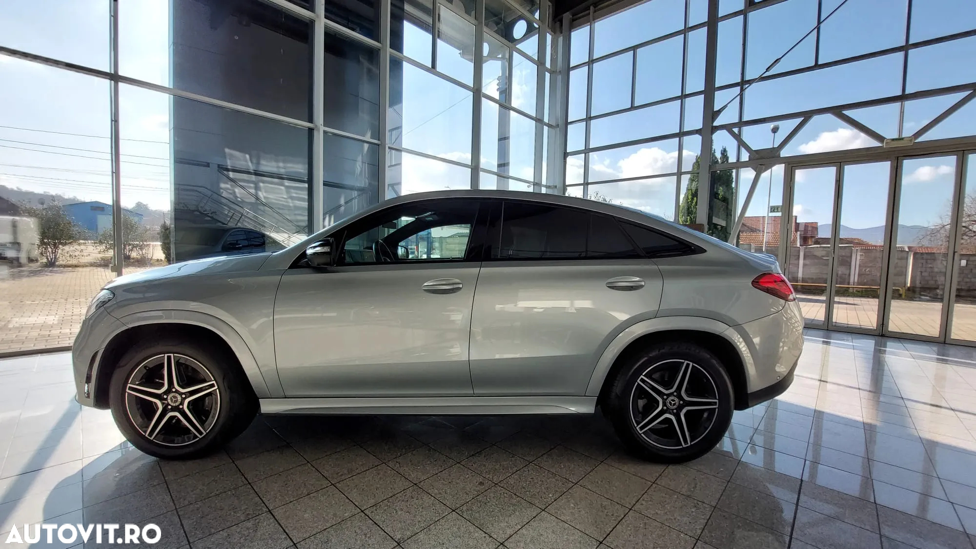 Mercedes-Benz GLE 400 d 4Matic 9G-TRONIC AMG Line - 8