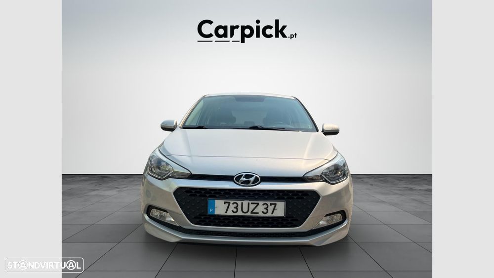 Hyundai i20 1.1 CRDi Access+Bluetooth — fotografia 6