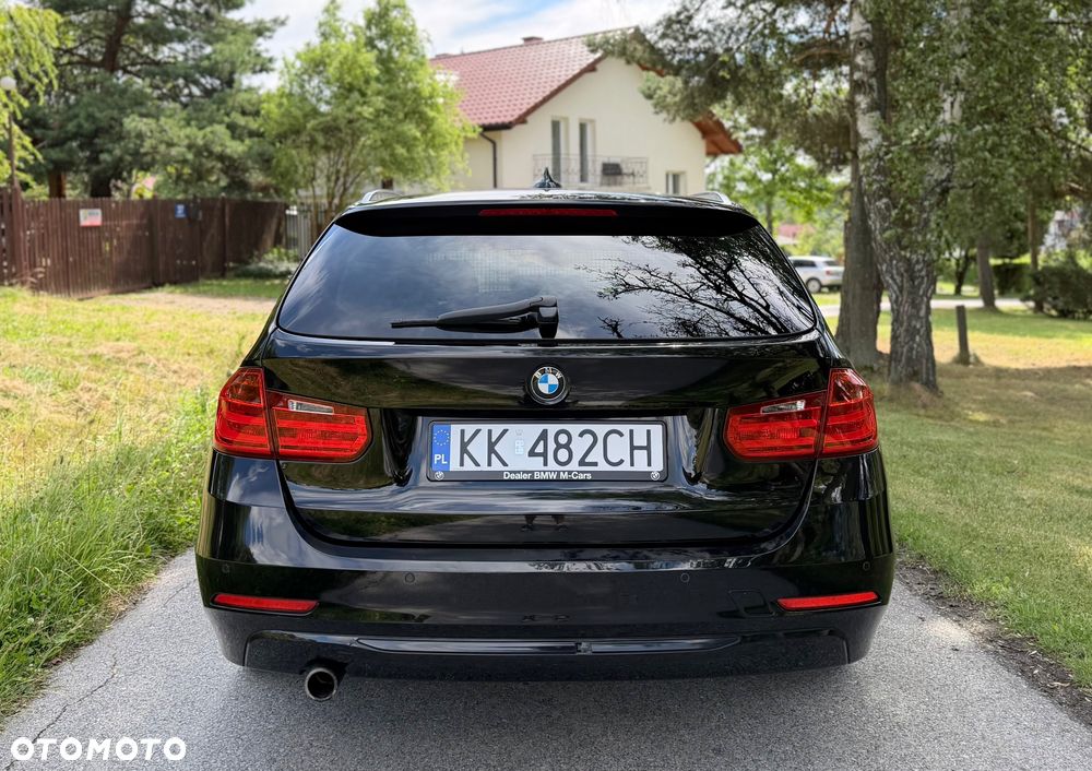 BMW Seria 3 316i Modern Line - 9