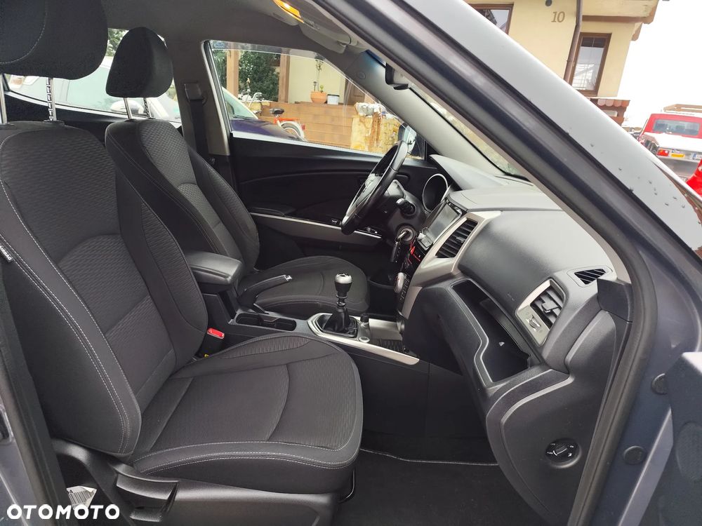 SsangYong/KGM Tivoli e-XDi 160 4WD Quartz - 6