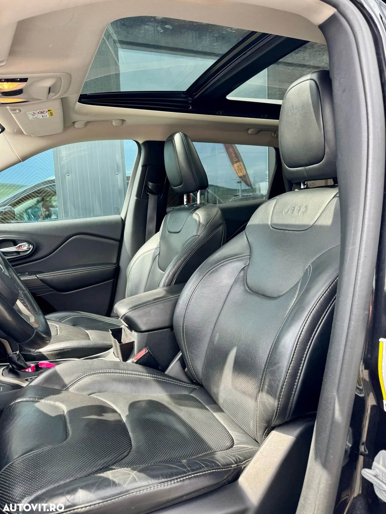 Jeep Cherokee 2.0 Mjet 4x4 AT Limited - 34